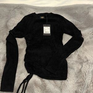 Seven Sisters velvet black top